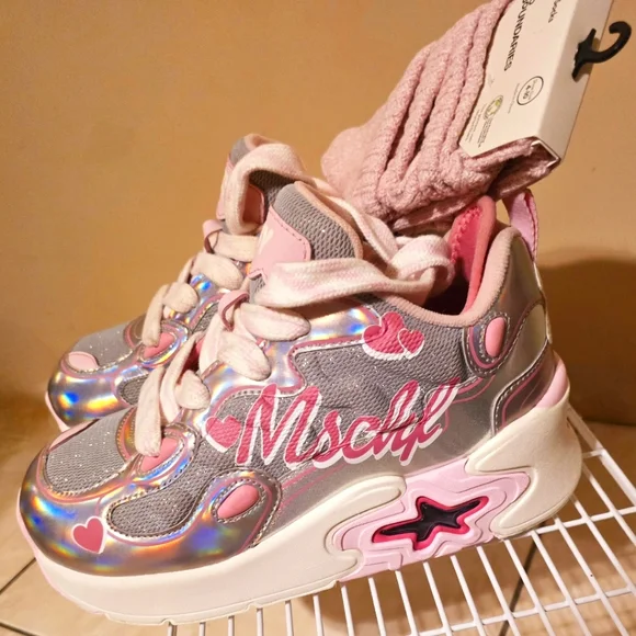 MSCHF Super Baby Olivia in Women's Size 8 MSCHF012-OV 100% Authentic - *EUC* - Picture 1 of 9